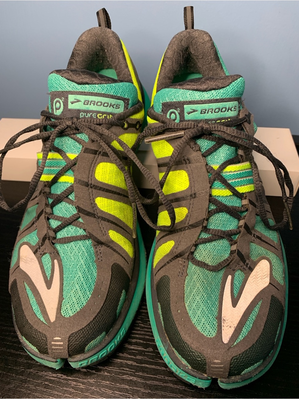 Brooks Pure Grit 2 Teal & Neon Trail Sneakers